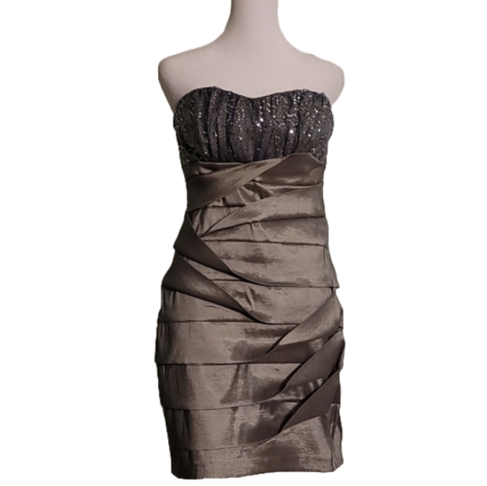 RUBY rox silver strapless dress size 9